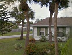 Pre-foreclosure in  Se Heathwood Cir Port Saint Lucie, FL 34952