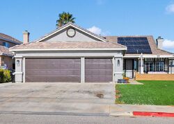  Via Del Lago, Victorville CA