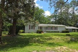  Fairway Dr, Waycross GA