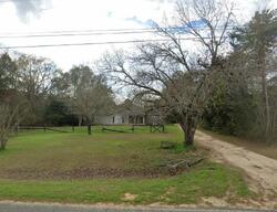 Pre-foreclosure in  Wynn Dr Albany, GA 31705