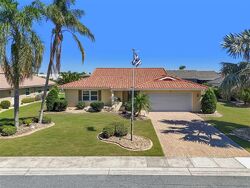 Pre-foreclosure in  Plumbrook Rd Sun City Center, FL 33573