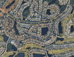 Pre-foreclosure in  Oxford Down Ct Sun City Center, FL 33573