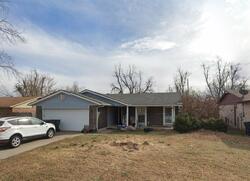 Pre-foreclosure in  N Shadybrook Dr Oklahoma City, OK 73110