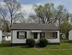 Pre-foreclosure in  Abbott Dr Saint Louis, MO 63134