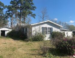Pre-foreclosure in  Garden Dr Westlake, LA 70669