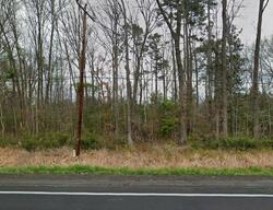 Pre-foreclosure in  Savannah Hwy Adams Run, SC 29426