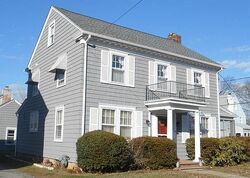 Pre-foreclosure in  W Taft Ave Bridgeport, CT 06604