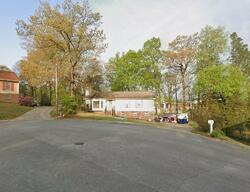 Pre-foreclosure in  Caribbean Cir Alabaster, AL 35007