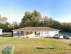 Pre-foreclosure in  Congress St Muscle Shoals, AL 35661