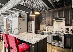 Pre-foreclosure in  E HARRISON AVE Royal Oak, MI 48067