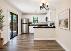 Pre-foreclosure in  Nw 99th Ave Pompano Beach, FL 33065