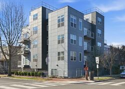 Pre-foreclosure in  15TH ST SE Washington, DC 20003