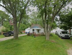 Pre-foreclosure in  Addie St Waterford, MI 48329