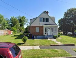 Pre-foreclosure in  Smithfield Ave Winchester, VA 22601