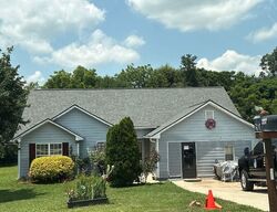  High Rd, Carnesville GA