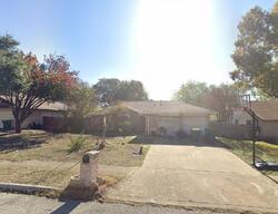 Pre-foreclosure in  Garden Meadow Dr Universal City, TX 78148