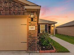 Pre-foreclosure in  Koontz Loop Jarrell, TX 76537