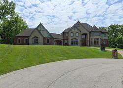 Pre-foreclosure in  Deer Haven Dr Glencoe, MO 63038