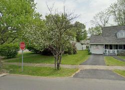 Pre-foreclosure in  Vernon Ave Nw Warren, OH 44483