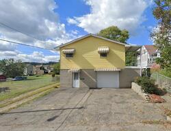  Catawba St, Martins Ferry OH