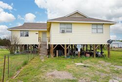  Hilltop Ln, Nevada TX