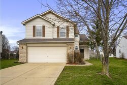Pre-foreclosure in  Beachwalk Ln Kokomo, IN 46902