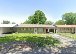 Saint Thomas Ln, East Saint Louis IL
