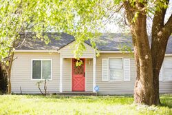 Pre-foreclosure in  W Himes St Norman, OK 73069