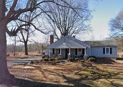 Pre-foreclosure in  Barney Rd Advance, NC 27006