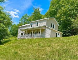  Trading Post Rd, North Branch NY