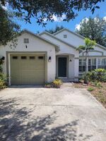 Pre-foreclosure in  Long Island Way Valrico, FL 33594