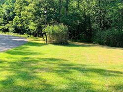  Kathleen Dr, Oswego NY