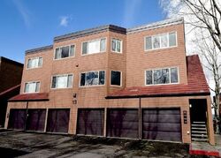 Pre-foreclosure in  Oswego Smt Lake Oswego, OR 97035