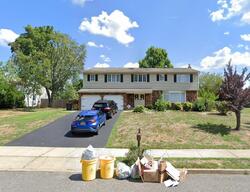 Pre-foreclosure in  Deacon Dr Trenton, NJ 08619