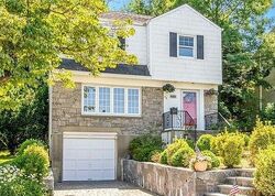 Pre-foreclosure in  Tuckahoe Ave Eastchester, NY 10709