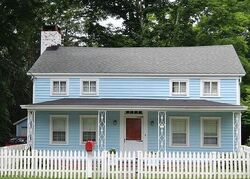 Pre-foreclosure in  Westchester Ave Pound Ridge, NY 10576