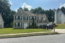 Pre-foreclosure in  Harmony Trce Lithonia, GA 30058