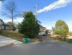 Pre-foreclosure in  Harview Dr Sw Lilburn, GA 30047