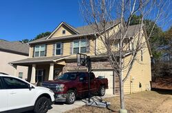 Pre-foreclosure in  BERKSHIRE TRCE Braselton, GA 30517
