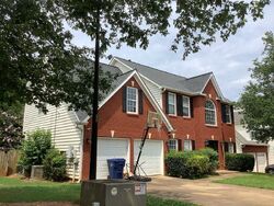  Woodland View Rd, Lawrenceville GA