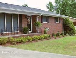 Pre-foreclosure in  Pineridge Dr Se Silver Creek, GA 30173