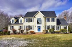 Pre-foreclosure Listing in Pleasant St NORTHBOROUGH, MA 01532