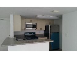 Pre-foreclosure in  Nob Hill Ln Fort Lauderdale, FL 33351