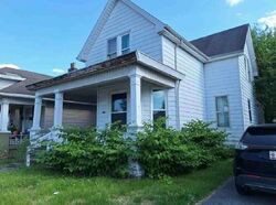 Pre-foreclosure in  E Columbia St Evansville, IN 47711