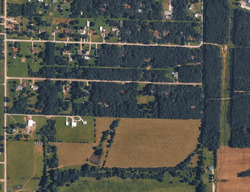 Pre-foreclosure in  Roanoke Ln Marshfield, MO 65706