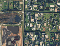 Pre-foreclosure in  Sea Mist Ln West Palm Beach, FL 33414