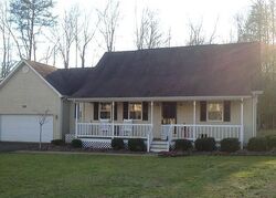 Pre-foreclosure in  Trails End Corbin, KY 40701