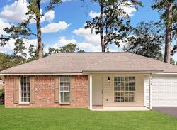 Pre-foreclosure in  Joan St Denham Springs, LA 70726