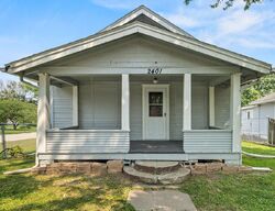 Pre-foreclosure in  S 11th St Council Bluffs, IA 51501