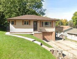 Pre-foreclosure in  S Glass St Sioux City, IA 51106
